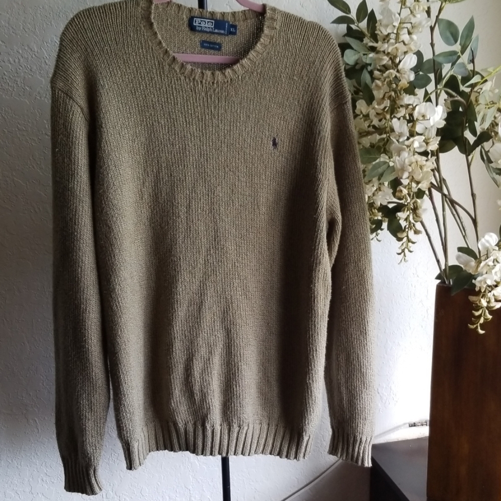 Big polo sweater
